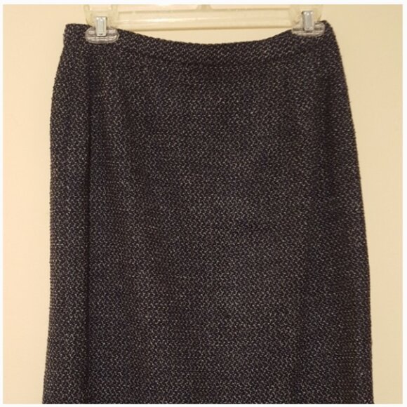 Vintage Gianni Sport size 6 Two-piece suit; jacket and skirt set; office - Picture 6 of 7